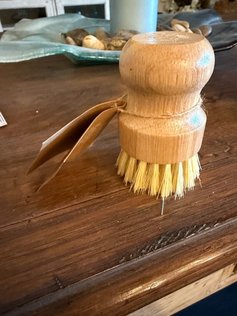 All true, Natural Beechwood Hand Scrub Brush with Sisal Bristles, 8cmx5cm